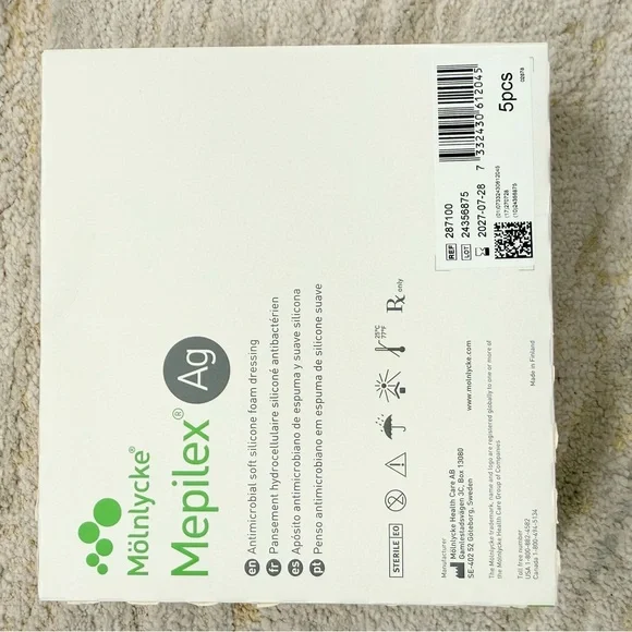 Mölnlycke Mepilex Ag Antimicrobial Foam Dressing 4” x 4” (10 x 10 cm) New - Picture 2 of 4